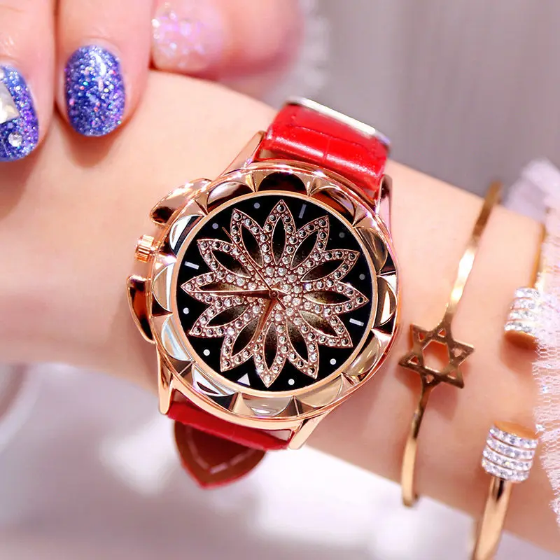 1PCs Rhinestone Women Quartz Watches Ladies Watch Leather Big Dial Crystal Diamond Flower Clock Fashion Bracelet Wrist Watch
1PCs Rhinestone Women Quartz Watches Ladies Watch Leather Big Dial Crystal Diamond Flower Clock Fashion Bracelet Wrist Watch