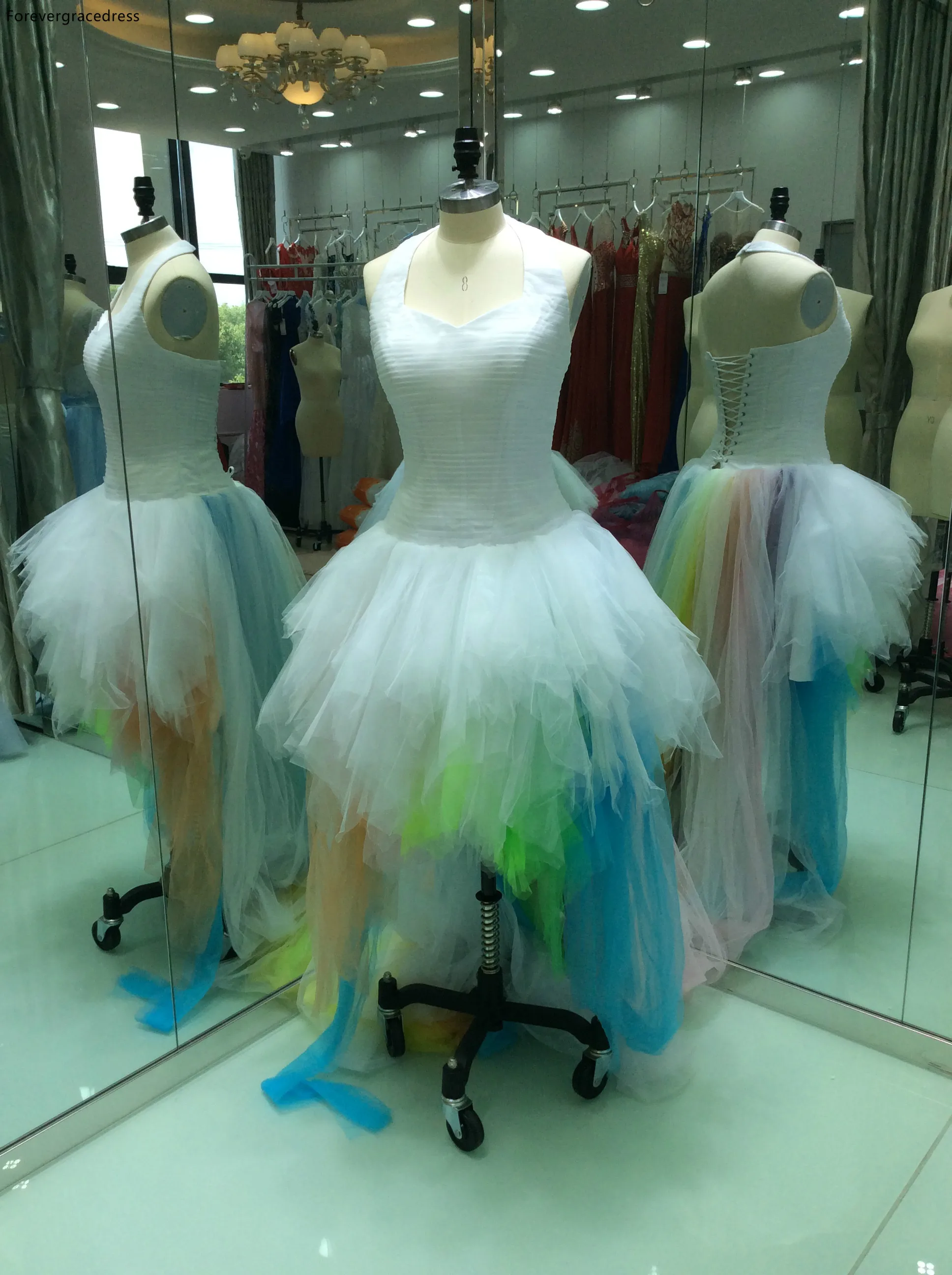 Rainbow Ball Gown Wedding Dress Halter Backless Ruffle Tulle Bridal Gown Plus Size Custom Made Vestido De noiva
Rainbow Ball Gown Wedding Dress Halter Backless Ruffle Tulle Bridal Gown Plus Size Custom Made Vestido De noiva
