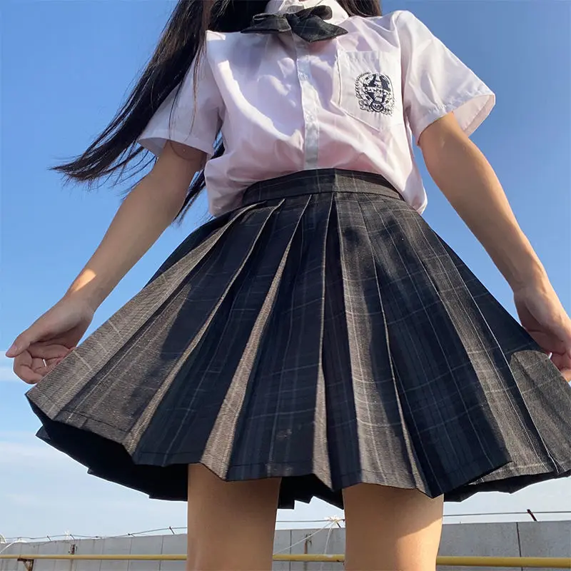 2021 Gothic Harajuku Plaid Skirt Women Kawaii Cute Black Pleated Mini Skirt Japanese School Uniform for Girls Preppy Style JK
2021 Gothic Harajuku Plaid Skirt Women Kawaii Cute Black Pleated Mini Skirt Japanese School Uniform for Girls Preppy Style JK