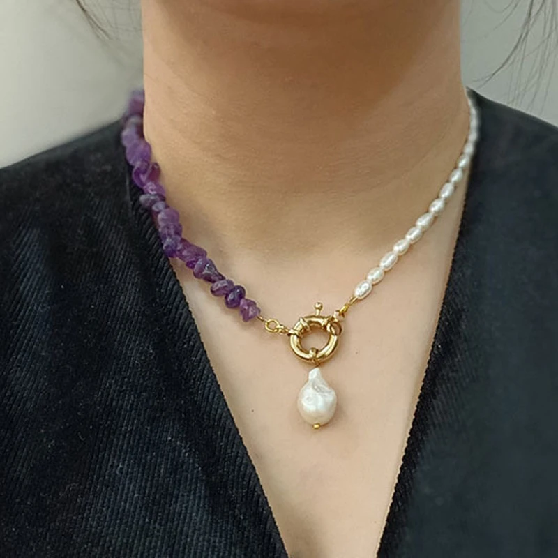 The New 2021 Purple Crystal Necklace Fashion Baroque Natural Freshwater Pearl Collar Bone Chain Women Jewelry Gifts
The New 2021 Purple Crystal Necklace Fashion Baroque Natural Freshwater Pearl Collar Bone Chain Women Jewelry Gifts