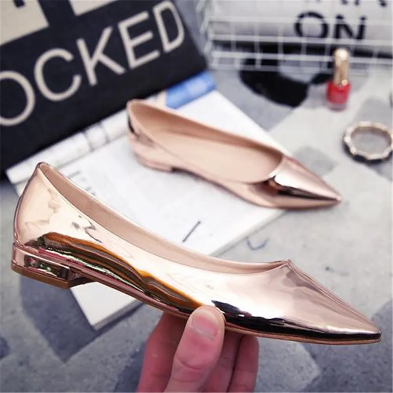 Fashion female toe pointed shallow mouth japanned leather flat heel flat gold single shoes small yards plus size women's shoes
Fashion female toe pointed shallow mouth japanned leather flat heel flat gold single shoes small yards plus size women's shoes