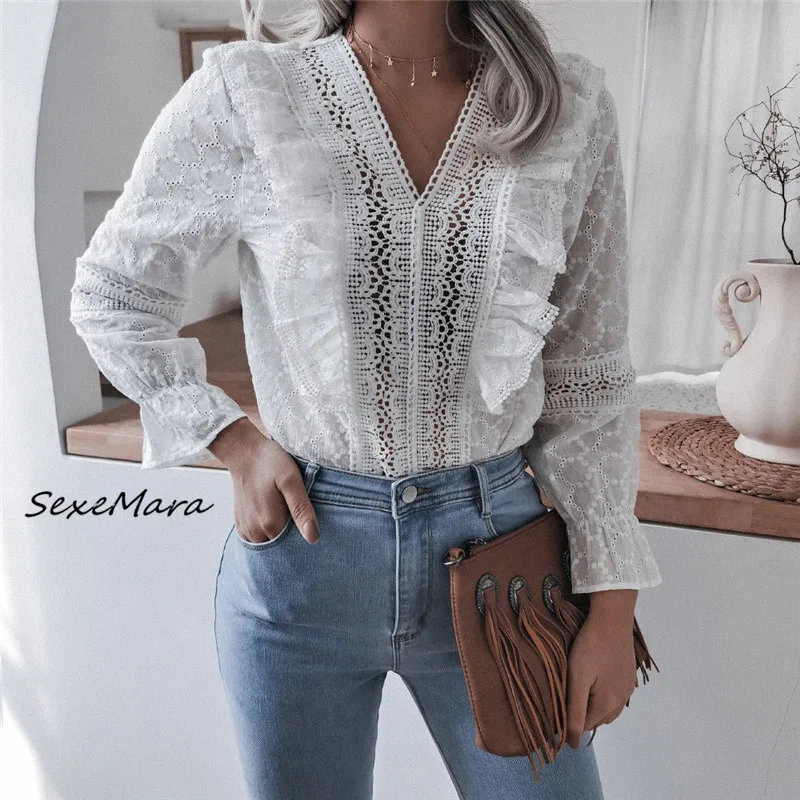 Lace Women Casual T-shirt 2021 Spring Fashion V-neck Flare Sleeves Slim White Tops Plus Size
Lace Women Casual T-shirt 2021 Spring Fashion V-neck Flare Sleeves Slim White Tops Plus Size