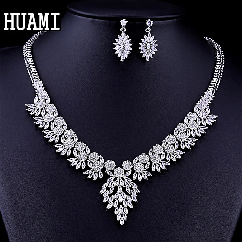 HUAMI Banquet Top Quality Fine Jewelry Sets for Women Dress Accessorie Bridesmaids Gift Stud Earrings Lady Fashion Party Bijoux
HUAMI Banquet Top Quality Fine Jewelry Sets for Women Dress Accessorie Bridesmaids Gift Stud Earrings Lady Fashion Party Bijoux