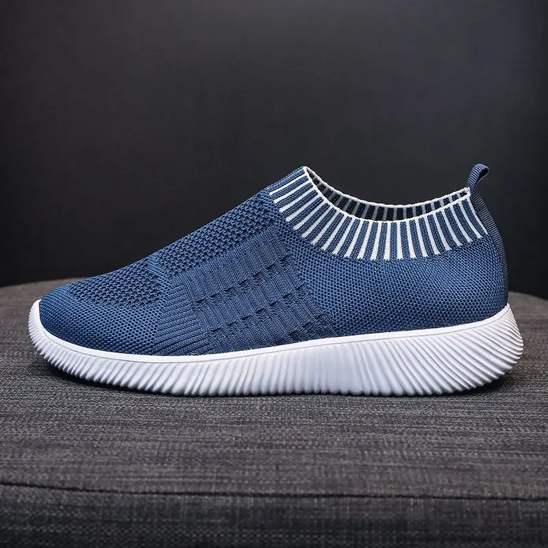 Socks shoes woman light flats plus size 2021 new hot sell slip-on round toe comfortable breathable casual sneakers women shoes 
Socks shoes woman light flats plus size 2021 new hot sell slip-on round toe comfortable breathable casual sneakers women shoes