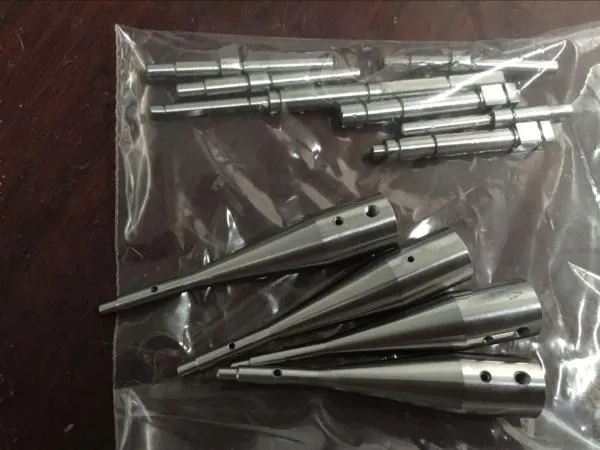 Качество cnc подвергая механической обработке ss303 ss304 части cnc токарные части
Качество cnc подвергая механической обработке ss303 ss304 части cnc токарные части