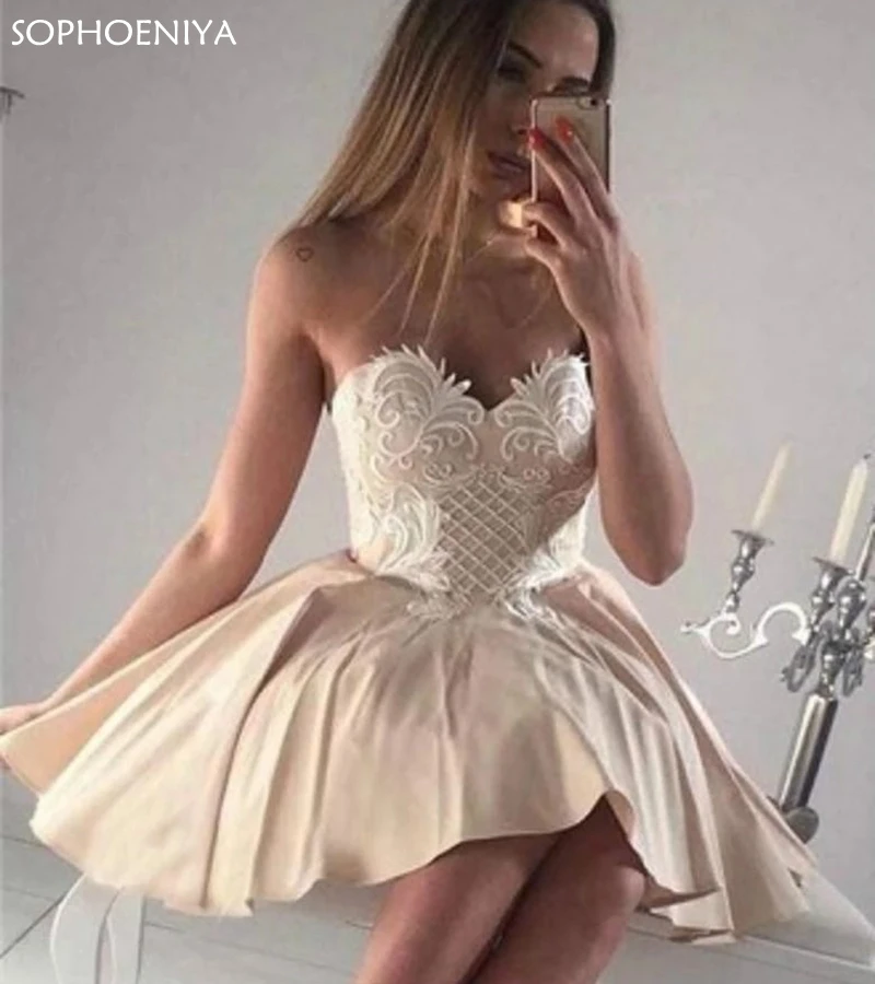 New Arrival Short Sweetheart Prom Dress Appliqued Backless Holiday Club Wear Homecoming Dress Robes de Cocktail платье 2021
New Arrival Short Sweetheart Prom Dress Appliqued Backless Holiday Club Wear Homecoming Dress Robes de Cocktail платье 2021