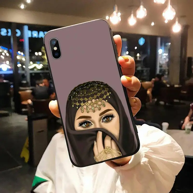 Cartoon girl Woman In Hijab Face Phone Case for iPhone 11 12 pro XS MAX 8 7 6 6S Plus X 5S SE 2020 XR
Cartoon girl Woman In Hijab Face Phone Case for iPhone 11 12 pro XS MAX 8 7 6 6S Plus X 5S SE 2020 XR
