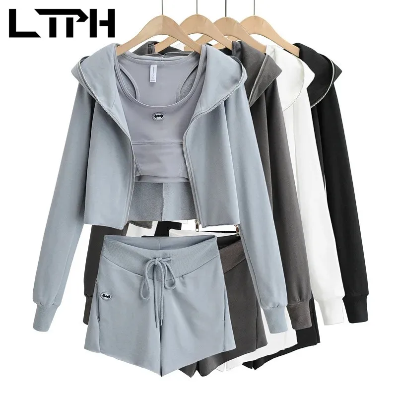 LTPH Fashion All-match sportswear set women 3 pieces Sports short vest hooded jacket fitness Jogging shorts sets 2021 spring new
LTPH Fashion All-match sportswear set women 3 pieces Sports short vest hooded jacket fitness Jogging shorts sets 2021 spring new