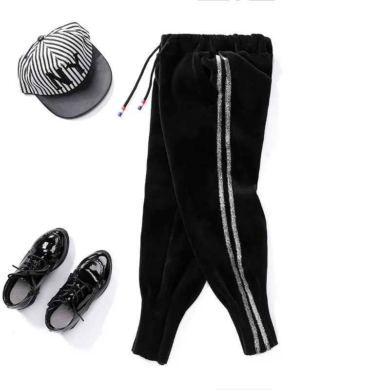 Girls's Thick Warm Stripe Harem Pants Autumn And Winter children's Fashion Loose Sports Pants For 5-15T Kids Trousers
Girls's Thick Warm Stripe Harem Pants Autumn And Winter children's Fashion Loose Sports Pants For 5-15T Kids Trousers