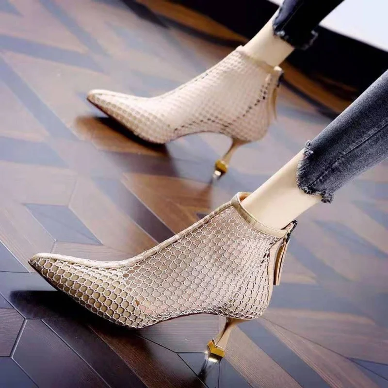 Sexy mesh hollow out breathable zipper middle heel sandals women's 2021 summer pointed thin heel sandals high heels
Sexy mesh hollow out breathable zipper middle heel sandals women's 2021 summer pointed thin heel sandals high heels