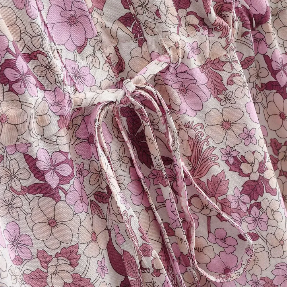 Women Summer Dress Boho Lacing Up V-neck Pink Floral Print Long Sleeve Dress Holiday Spliced Pleated Maxi Long Beach Dresses
Women Summer Dress Boho Lacing Up V-neck Pink Floral Print Long Sleeve Dress Holiday Spliced Pleated Maxi Long Beach Dresses
