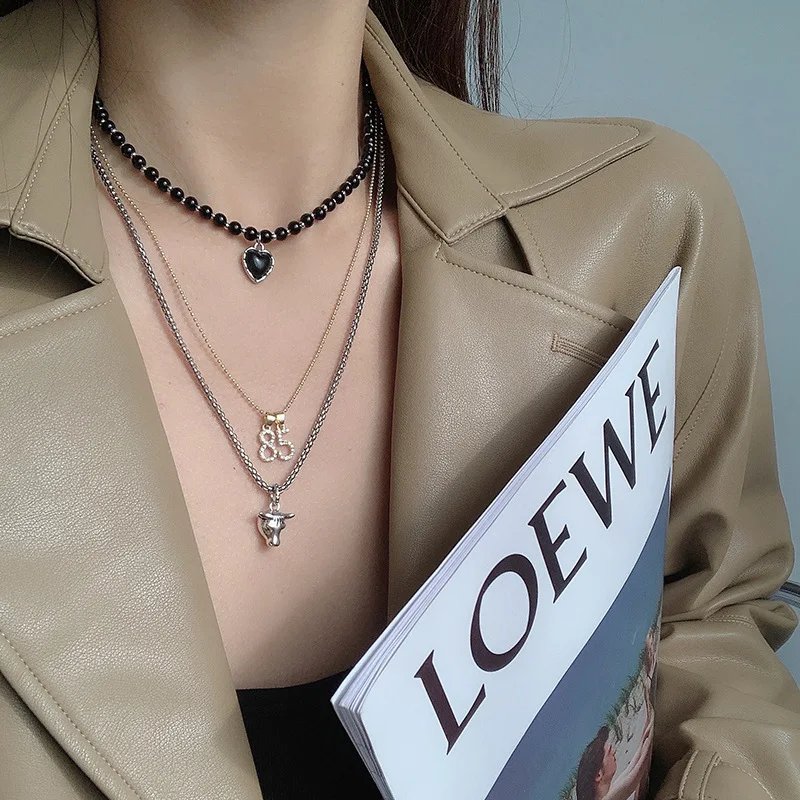 Fashion Black Colour Beaded Necklace for Women Girls Three Layered Metal Love Heart Shiny Rhinestone Figure Pendant Necklace
Fashion Black Colour Beaded Necklace for Women Girls Three Layered Metal Love Heart Shiny Rhinestone Figure Pendant Necklace