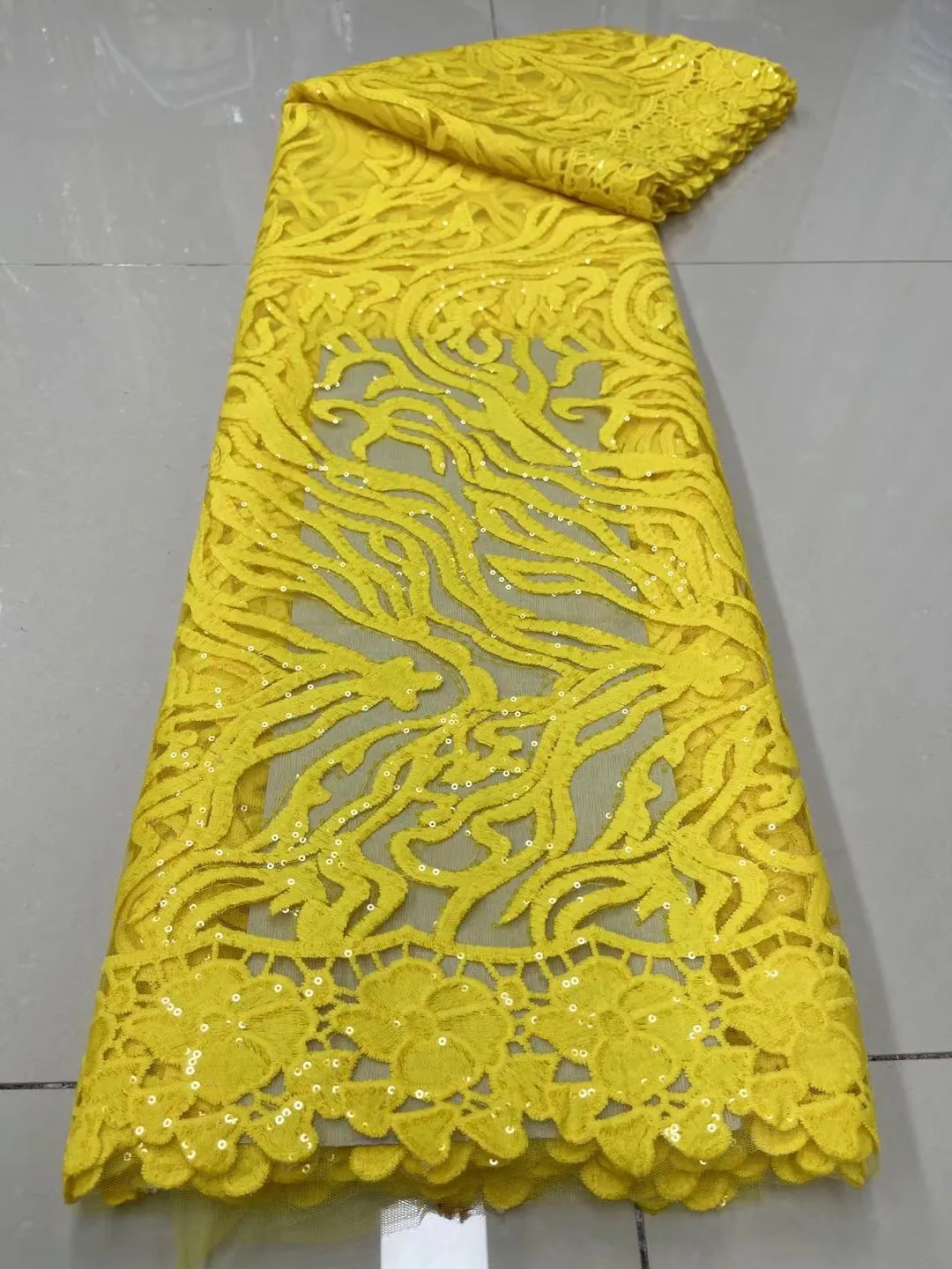 2021 High Quality African Nigerian Lace Fabric Sequins Tulle Fabric For Wedding Party Dress Embroidery Tulle Guipure
2021 High Quality African Nigerian Lace Fabric Sequins Tulle Fabric For Wedding Party Dress Embroidery Tulle Guipure