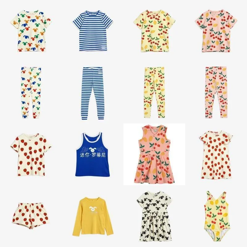 2021 Spring and Summer Suit New Full Print Strawberry Short-sleeved T-shirt Shorts Baby Girl Cute Dress Sweater Pants Suit
2021 Spring and Summer Suit New Full Print Strawberry Short-sleeved T-shirt Shorts Baby Girl Cute Dress Sweater Pants Suit