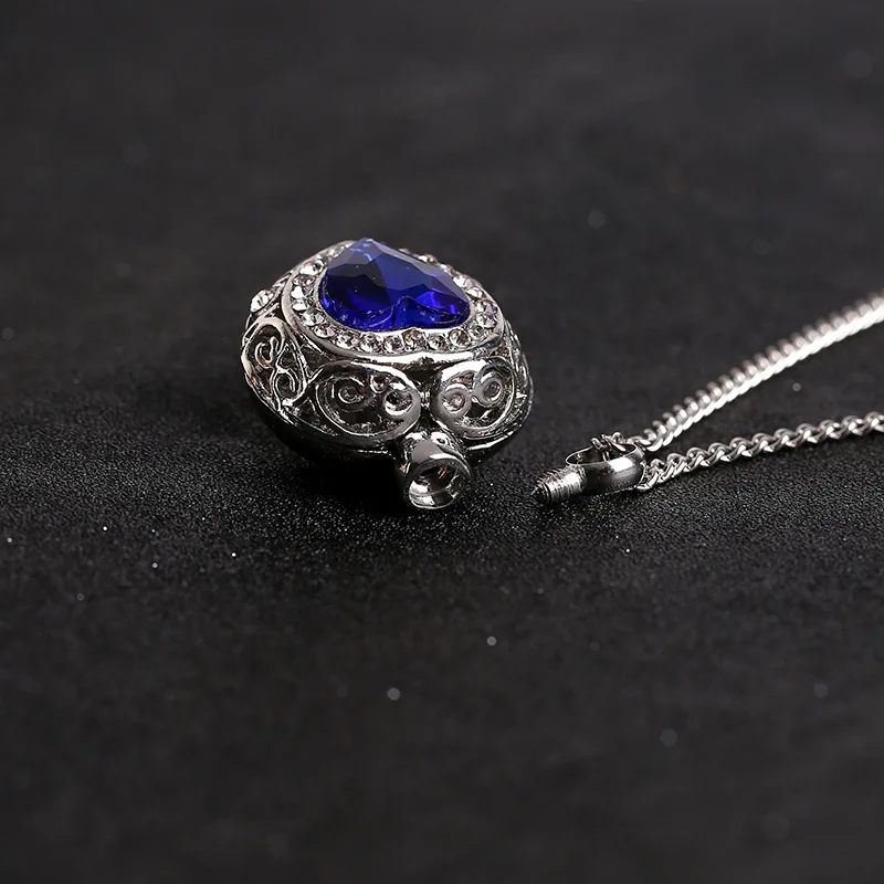 2021 Personalized Classic Sea Heart Blue Gemstone Women's Necklace Heart-shaped Simple Pendant Woman Necklace Jewelry
2021 Personalized Classic Sea Heart Blue Gemstone Women's Necklace Heart-shaped Simple Pendant Woman Necklace Jewelry
