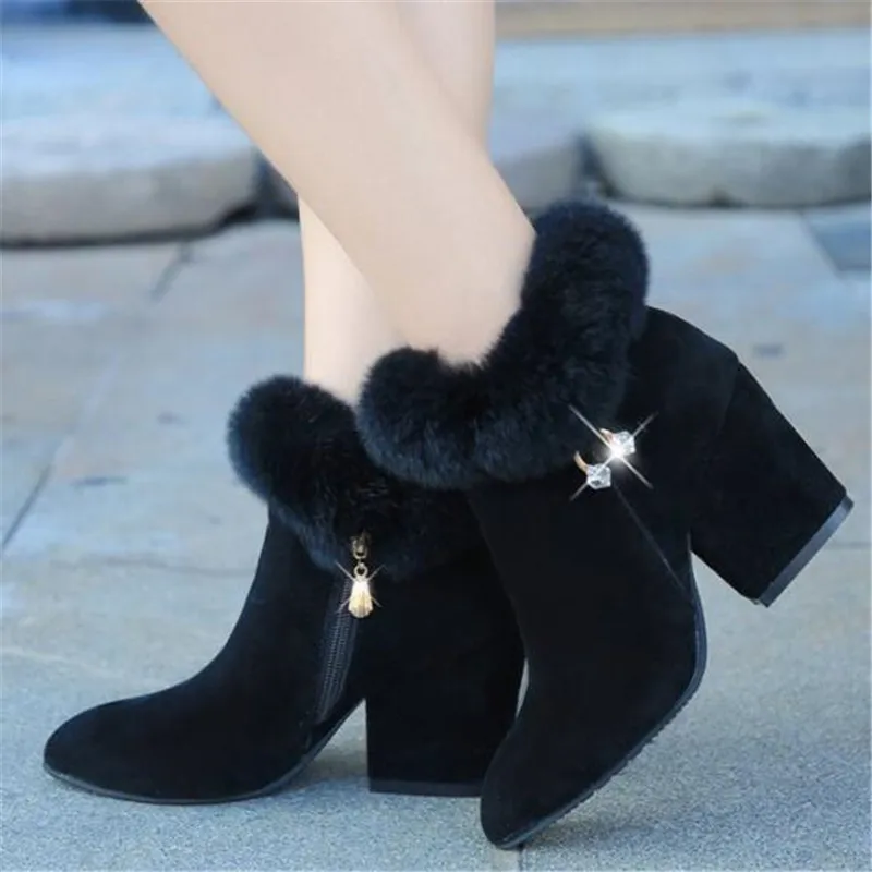 Dropshipping Snow Boots Women Winter Warm Fur Ladies Zip Platform Suede Fashion Ankle Boot Female Comfort Casual Shoes Plus Size
Dropshipping Snow Boots Women Winter Warm Fur Ladies Zip Platform Suede Fashion Ankle Boot Female Comfort Casual Shoes Plus Size