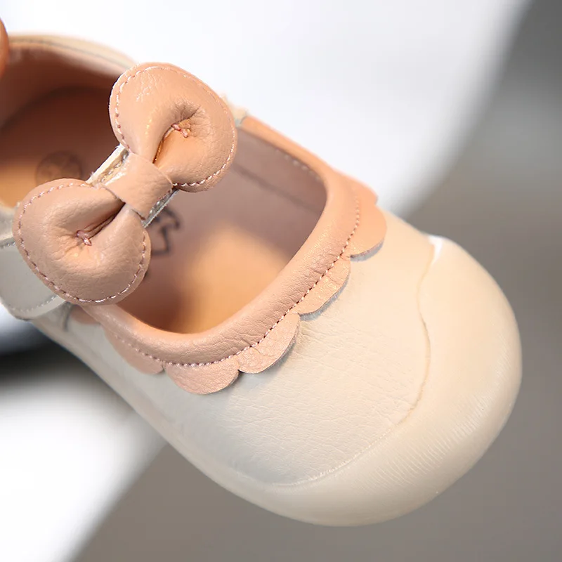11-15cm Brand Baby First Walker,0-3Years Kids Pu Leather Shoes For Party Wedding,Bowtie Ruffle Child Spring Soft Casual Flats
11-15cm Brand Baby First Walker,0-3Years Kids Pu Leather Shoes For Party Wedding,Bowtie Ruffle Child Spring Soft Casual Flats