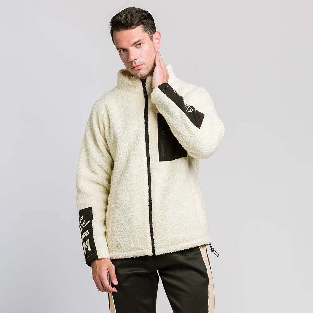 Men's Spliced Cashmere Sweatshirt Couple Personalized Pocket Contrast Plus Velvet Thick Warm Zipper Cardigan Coat
Men's Spliced Cashmere Sweatshirt Couple Personalized Pocket Contrast Plus Velvet Thick Warm Zipper Cardigan Coat