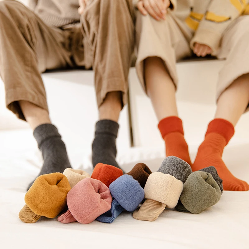 Winter Thicken Thermal Unisex Cashmere Socks Soft Comfortable Floor Stockings Breathable Warm Skin-friendly Sleeping Socks
Winter Thicken Thermal Unisex Cashmere Socks Soft Comfortable Floor Stockings Breathable Warm Skin-friendly Sleeping Socks