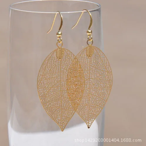Fashion Bohemian Long Earrings Special Computer Chip Leaf Big Earring For Women Metal Leaf Tassels Classical Jewelry Party Gift
Fashion Bohemian Long Earrings Special Computer Chip Leaf Big Earring For Women Metal Leaf Tassels Classical Jewelry Party Gift