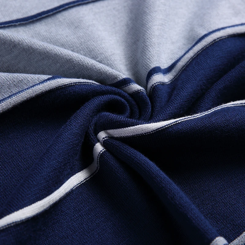 New Spring Autumn Men Casual harmont Sweater O-neck Knitted Striped Pullovers Sweaters Men cotton blaine Thin Wool Sweater
New Spring Autumn Men Casual harmont Sweater O-neck Knitted Striped Pullovers Sweaters Men cotton blaine Thin Wool Sweater