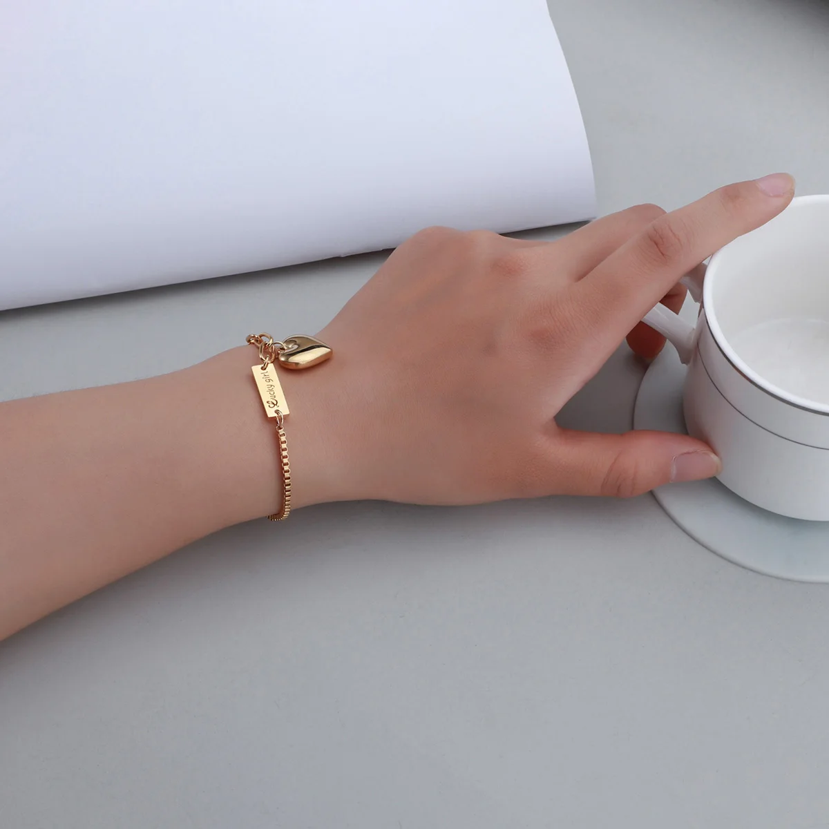 Goxijite Combination Chain Bracelet For Women Stainless Steel Love Heart and Lucky Card Bracelets On The Hand Jewelry Gift
Goxijite Combination Chain Bracelet For Women Stainless Steel Love Heart and Lucky Card Bracelets On The Hand Jewelry Gift