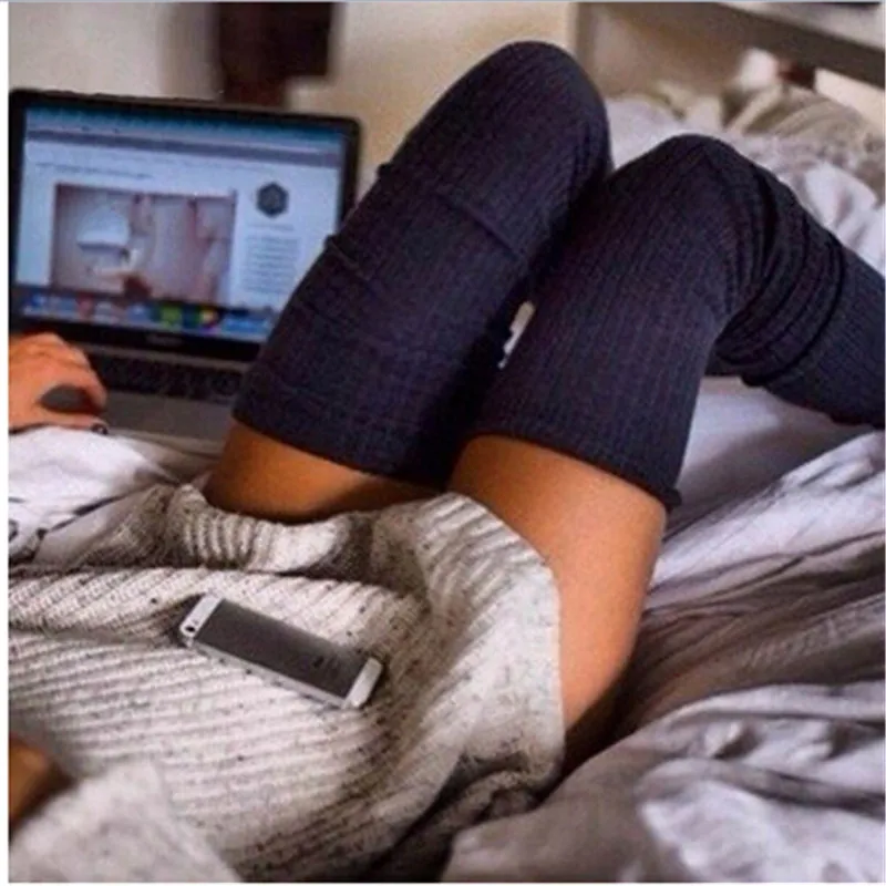 Women Stockings Solid Colors Knitted Sexy Stocking Lady Warm Thigh High Over The Knee Socks Fashion Ladies Stockings 2021 New
Women Stockings Solid Colors Knitted Sexy Stocking Lady Warm Thigh High Over The Knee Socks Fashion Ladies Stockings 2021 New