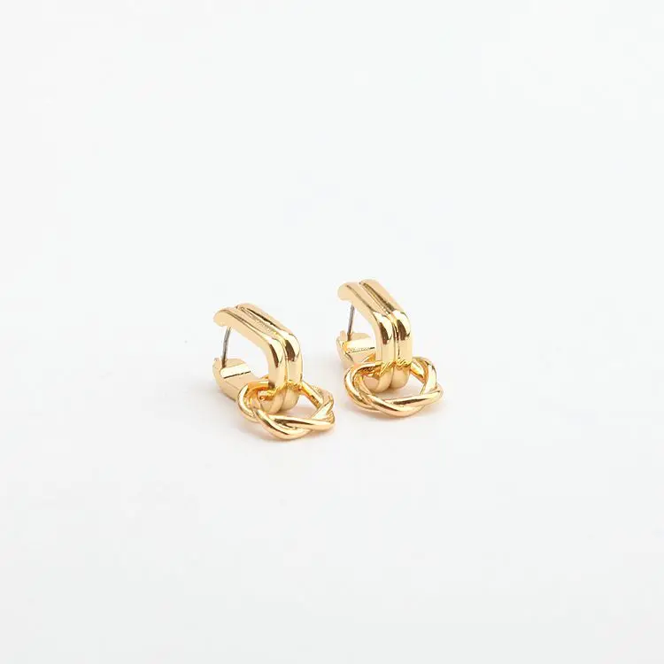 Korean Fashion Women Earring 2021Gold Stud Earring Pendant Charm Lady Gift Vintage Aros Arethetic Luxury Jewelry
Korean Fashion Women Earring 2021Gold Stud Earring Pendant Charm Lady Gift Vintage Aros Arethetic Luxury Jewelry
