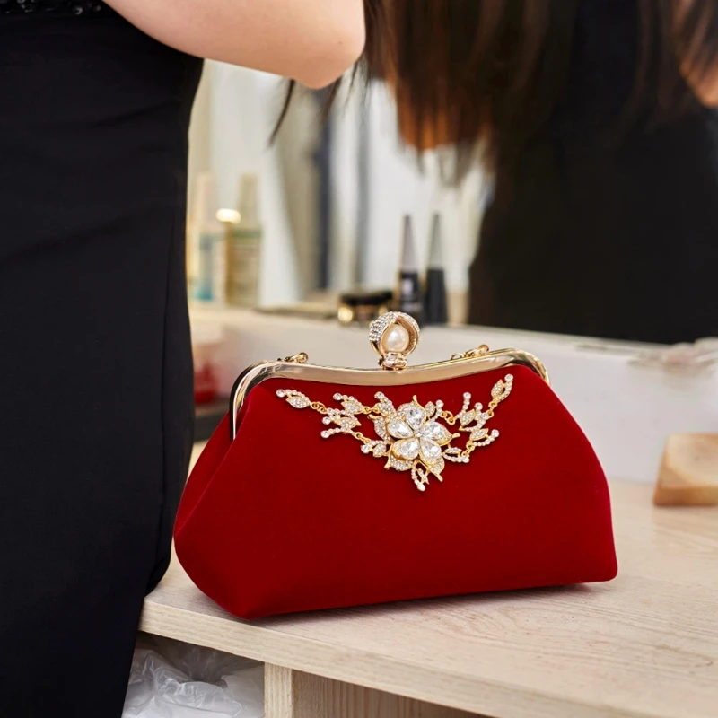Women Party Wedding Clutch Luxury Purse Rhinestone Evening Prom Bag Chain Wallet H8WD
Women Party Wedding Clutch Luxury Purse Rhinestone Evening Prom Bag Chain Wallet H8WD