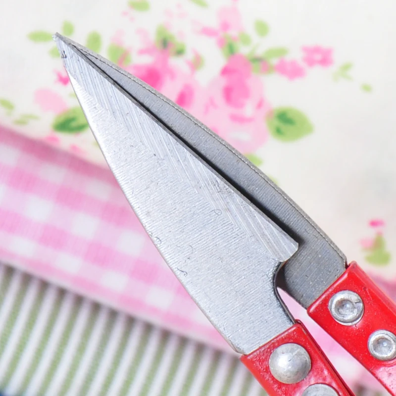 1pcs Stationery Scissors Nippers U Shape Clippers Steel High Quality Decorative Scissors New Stationery
1pcs Stationery Scissors Nippers U Shape Clippers Steel High Quality Decorative Scissors New Stationery
