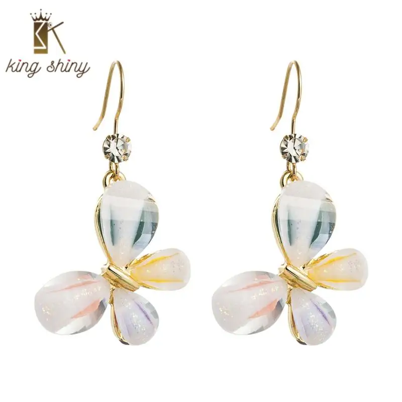 Temperament Acrylic Butterfly Shape Hoop Earrings for Woman Elegant Crystal Rhinestone Statement Earring Woman Party Accessories
Temperament Acrylic Butterfly Shape Hoop Earrings for Woman Elegant Crystal Rhinestone Statement Earring Woman Party Accessories