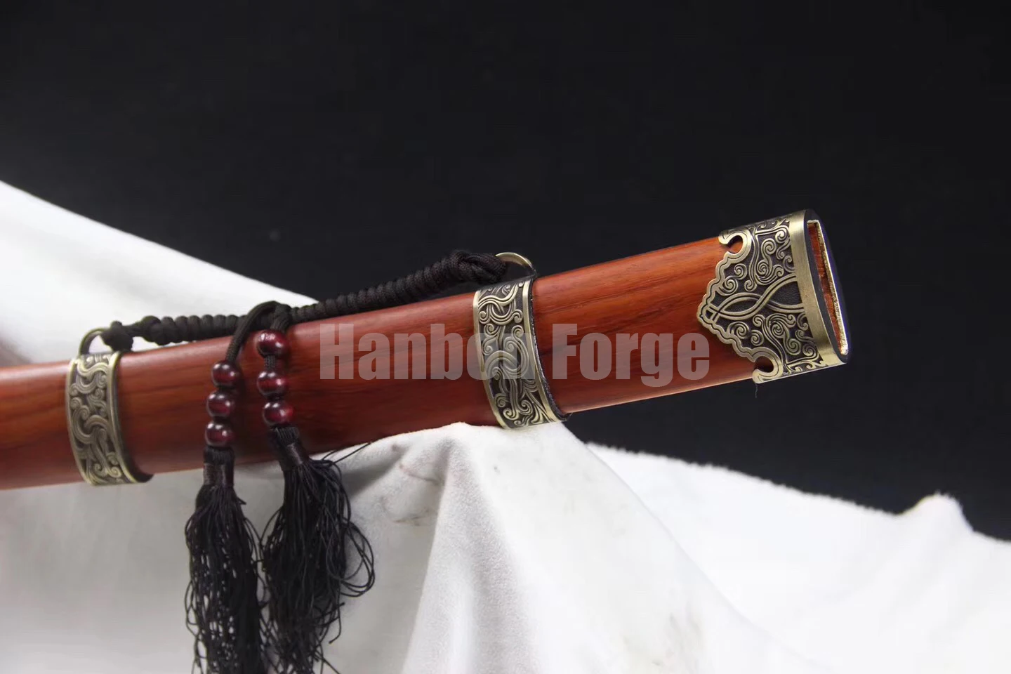 Chinese Sword Dadao Broadsword Traditional Handmade Damascus Single Edged Blade For Sale
Chinese Sword Dadao Broadsword Traditional Handmade Damascus Single Edged Blade For Sale