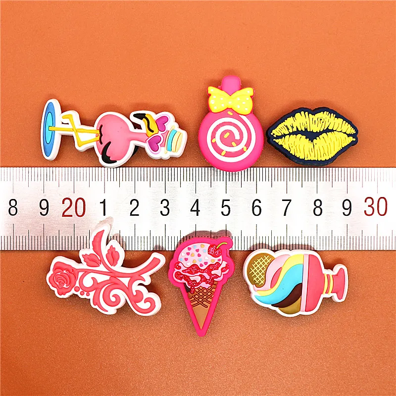 Novel Single Sale Pink style Shoe Charms Accessories Cute Ice cream Garden Shoe Decoration for croc jibz Kid's X-mas Gifts U119
Novel Single Sale Pink style Shoe Charms Accessories Cute Ice cream Garden Shoe Decoration for croc jibz Kid's X-mas Gifts U119