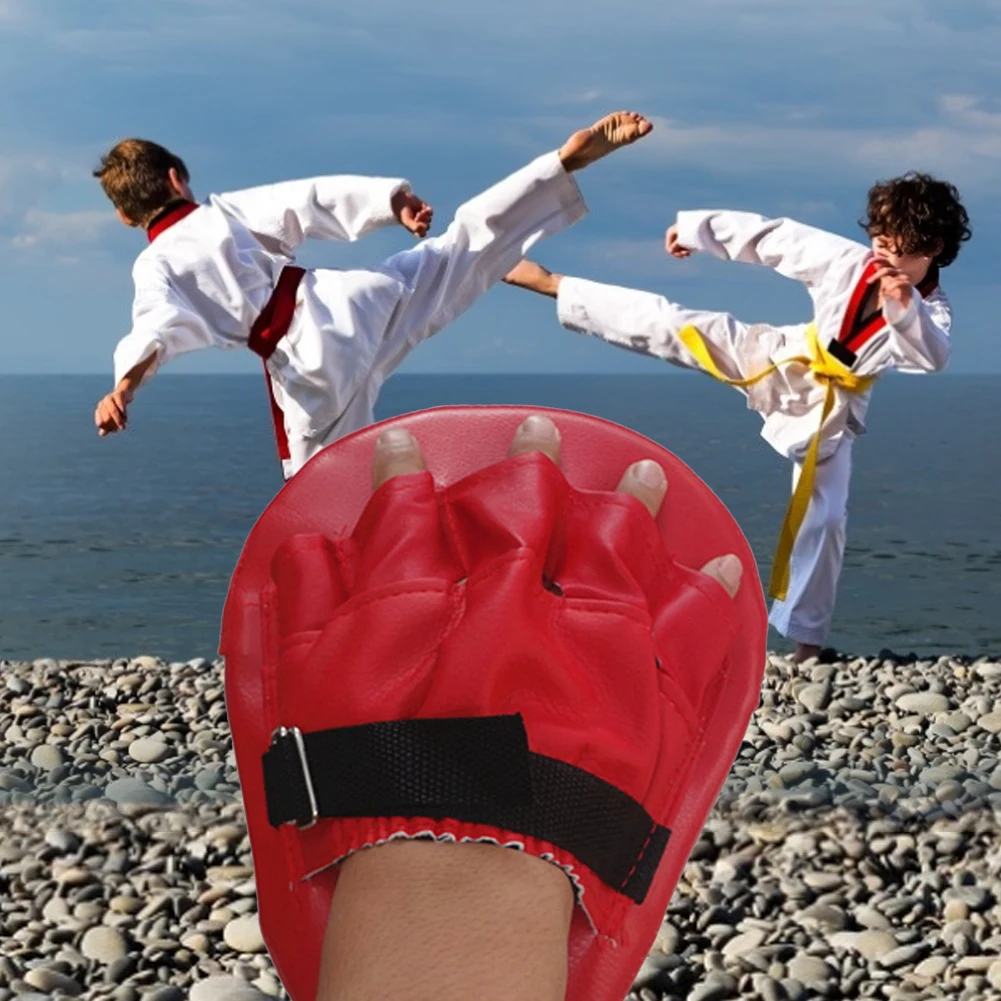 Curved Boxing Muay Thai Hand Target Training Thickened Earthquake-resistant Curved Baffle PU Five-finger Taekwondo Hand Target
Curved Boxing Muay Thai Hand Target Training Thickened Earthquake-resistant Curved Baffle PU Five-finger Taekwondo Hand Target