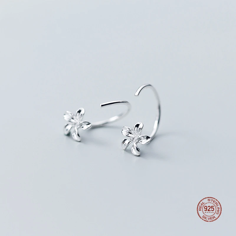 LKO настоящее серебро 925 пробы 100% прекрасный цветок серьги-гвоздики для женщин девочек вечерние украшения подарок милые серьги-гвоздики укра... 
LKO настоящее серебро 925 пробы 100% прекрасный цветок серьги-гвоздики для женщин девочек вечерние украшения подарок милые серьги-гвоздики укра...