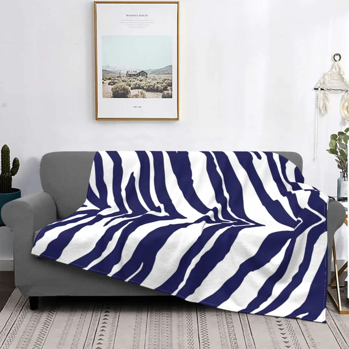 Manta de franela suave y cálida con estampado de rayas de animales, manta de vellón con estampado de cebra azul marino, para sof
Manta de franela suave y cálida con estampado de rayas de animales, manta de vellón con estampado de cebra azul marino, para sof