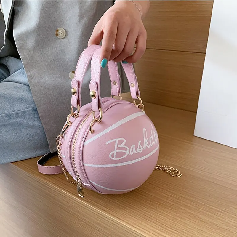 Special Design Basketball Shape Hand Bag with Fashion Chains Letter Shoulder Bag Female Mini Crossbody Bags Circular Purse 2021
Special Design Basketball Shape Hand Bag with Fashion Chains Letter Shoulder Bag Female Mini Crossbody Bags Circular Purse 2021