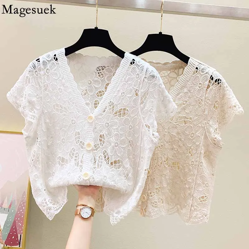 Summer V-Neck Hollow Flower Lace Blouse Korean Crochet Shirt Sunscreen Women Tops 2021 Sweet Loose Short Sleeve White Tops 15427
Summer V-Neck Hollow Flower Lace Blouse Korean Crochet Shirt Sunscreen Women Tops 2021 Sweet Loose Short Sleeve White Tops 15427