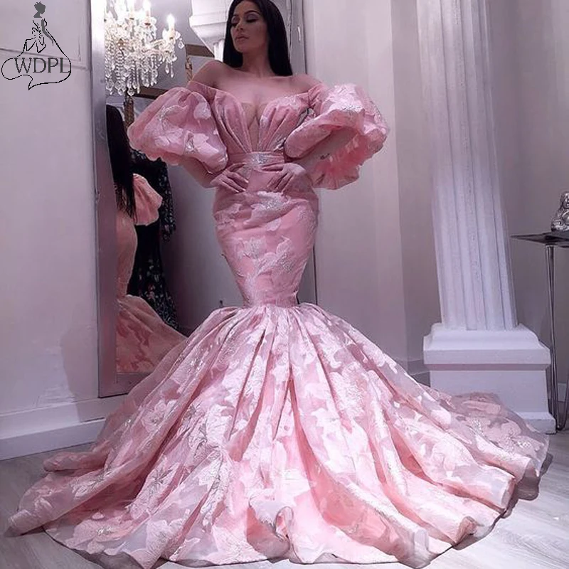 Dramatic Pink Mermaid Prom Dresses Off the Shoulder Puffy Short Sleeve Evening Dress Unique Dubai Arabic Women Pageant Gowns
Dramatic Pink Mermaid Prom Dresses Off the Shoulder Puffy Short Sleeve Evening Dress Unique Dubai Arabic Women Pageant Gowns