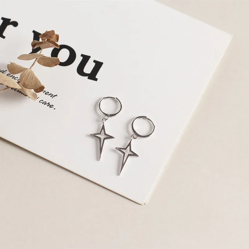 Fashion minimalist cross star shape lady 925 sterling silver stud earrings are available as graduation birthday gifts
Fashion minimalist cross star shape lady 925 sterling silver stud earrings are available as graduation birthday gifts