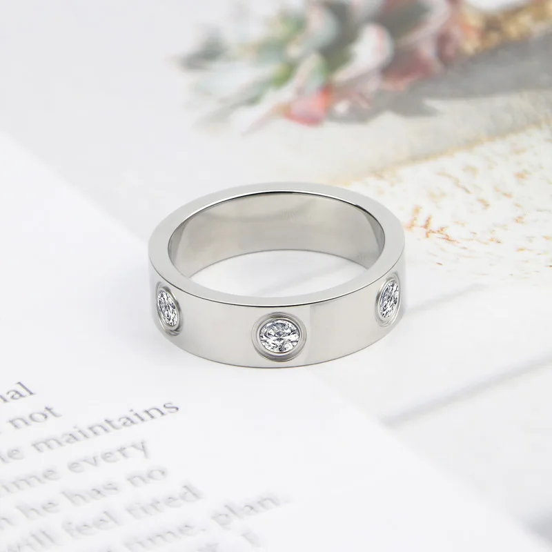 Luxury Shiny Rotating Circle Crystal Ring Stainless Steel Rose Gold Love Ring for Women Engagement gift Brands Ring
Luxury Shiny Rotating Circle Crystal Ring Stainless Steel Rose Gold Love Ring for Women Engagement gift Brands Ring