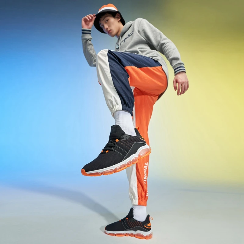 Running shoes new full-length air cushion shoes in autumn and winter of 2021 shock absorption and antiskid running shoes
Running shoes new full-length air cushion shoes in autumn and winter of 2021 shock absorption and antiskid running shoes