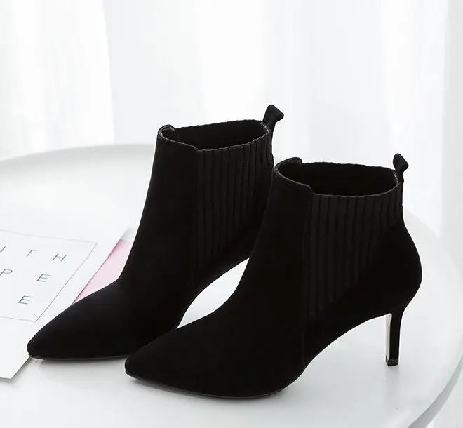 Women Boots Ankle Short Boots Flock Pointed Toe 7CM Thin Heels Winter Booties Woman Wool Elastic Slip On Women Martin Boots34-40
Women Boots Ankle Short Boots Flock Pointed Toe 7CM Thin Heels Winter Booties Woman Wool Elastic Slip On Women Martin Boots34-40