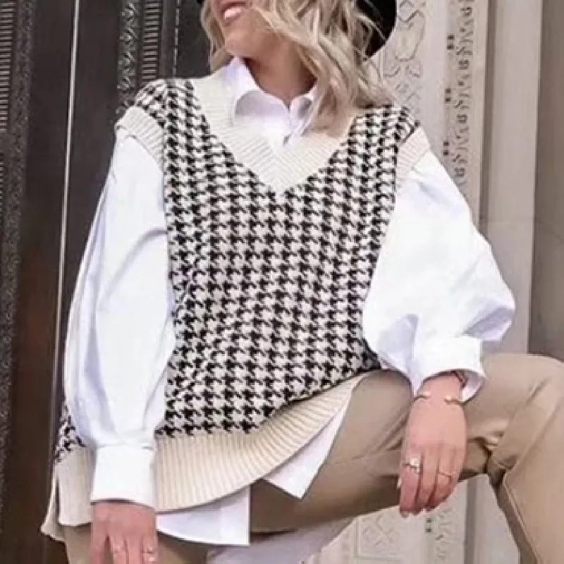 ZXQJ Women Houndstooth Knitted Sweater Vest 2021 Sutumn Fashion Ladies Loose V Neck Chic Knit Pullover Female Sleeveless Sweater
ZXQJ Women Houndstooth Knitted Sweater Vest 2021 Sutumn Fashion Ladies Loose V Neck Chic Knit Pullover Female Sleeveless Sweater