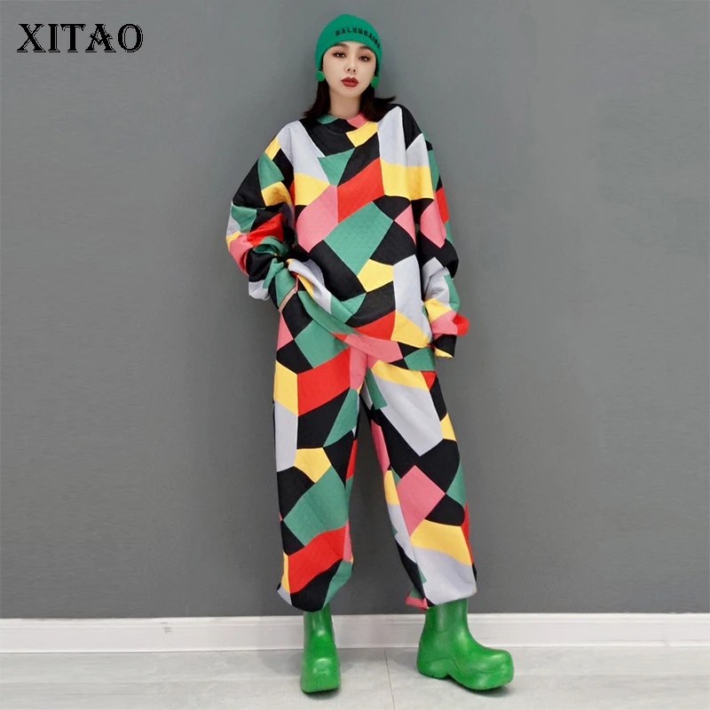 XITAO Patchwork Print Contrast Color O-neck Pant Sets 2021 Winter New Arrival Fashion Casual Loose Temperament All Match GWJ2041
XITAO Patchwork Print Contrast Color O-neck Pant Sets 2021 Winter New Arrival Fashion Casual Loose Temperament All Match GWJ2041