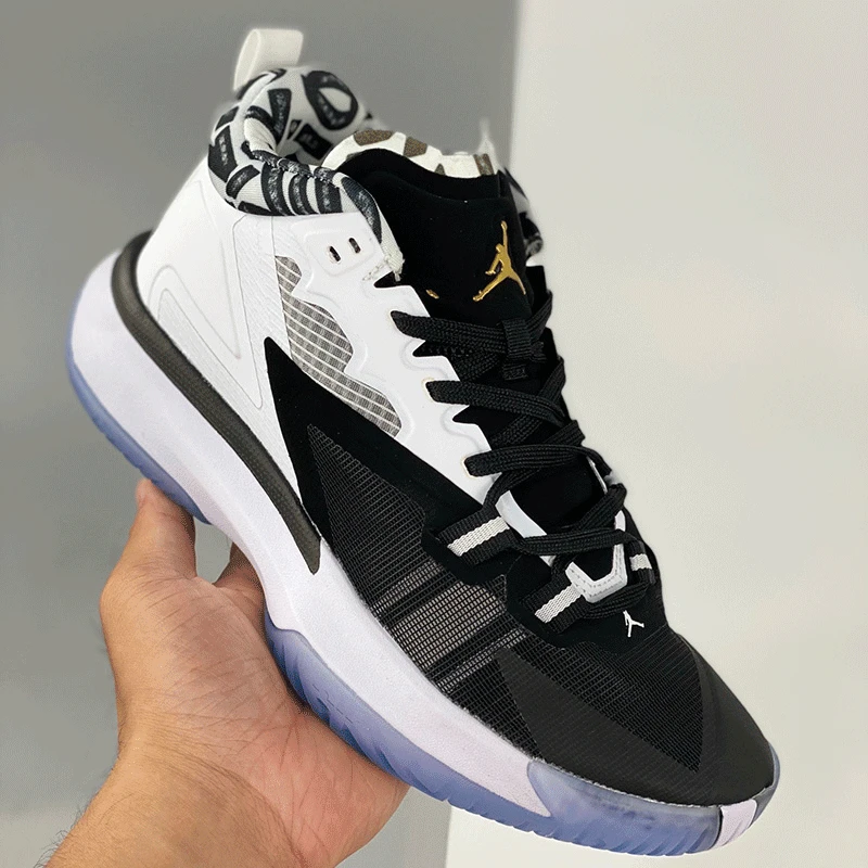 New men's sports basketball shoes, casual breathable mesh shoes, anti-skid running shoes, sports tennis shoes
New men's sports basketball shoes, casual breathable mesh shoes, anti-skid running shoes, sports tennis shoes