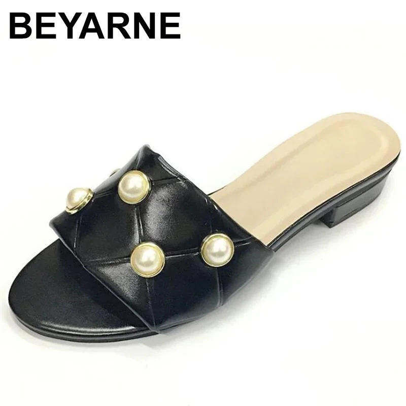 Beyarne обувь женские летние сандалии для женщин; Модная обувь на плоской подошве удобная женская обувь с заклепками; С жемчугом; Пляжные шлепа...
Beyarne обувь женские летние сандалии для женщин; Модная обувь на плоской подошве удобная женская обувь с заклепками; С жемчугом; Пляжные шлепа...
