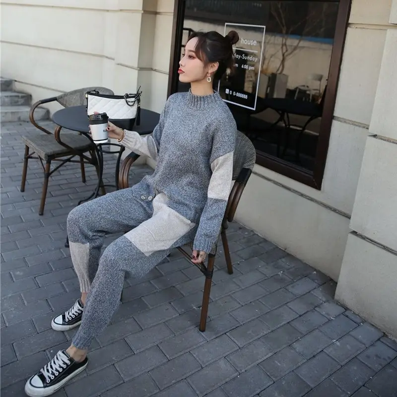 Women's New Korean-Style Loose Casual Autumn and Winter Two-Piece Elegant Fashion Contrasting Color Harem Pants
Women's New Korean-Style Loose Casual Autumn and Winter Two-Piece Elegant Fashion Contrasting Color Harem Pants