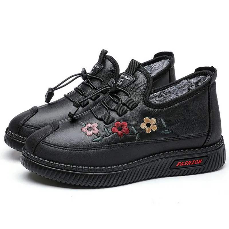 Middle-aged and Elderly Waterproof Old Lady Comfortable Lightweight Cotton Shoes for Women In Winter; Short Plush; Warm Boots
Middle-aged and Elderly Waterproof Old Lady Comfortable Lightweight Cotton Shoes for Women In Winter; Short Plush; Warm Boots