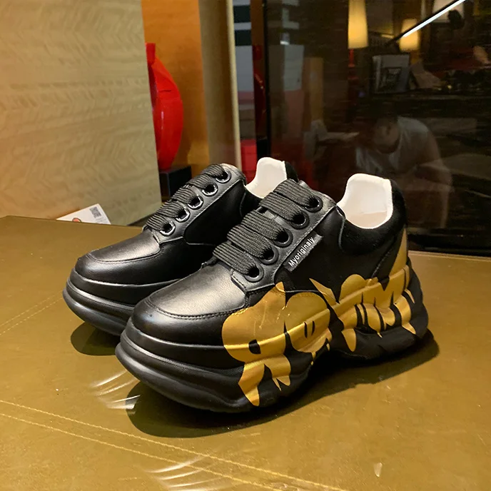 Timalina Women Boots European Station Platform Shoes Net Red Platform Casual Dad Shoes Ins Trendy Female Graffiti Spring/autumn
Timalina Women Boots European Station Platform Shoes Net Red Platform Casual Dad Shoes Ins Trendy Female Graffiti Spring/autumn